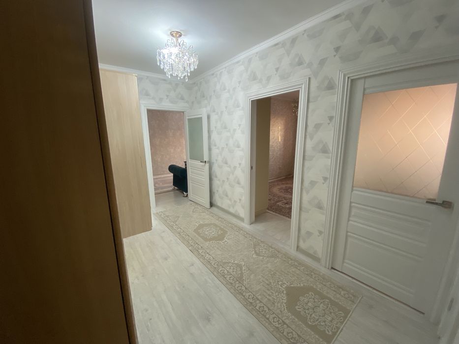 Продам 2 х комнатную квартиру.По Адресу,Нур Сити 4 мкр дом 15Г/1