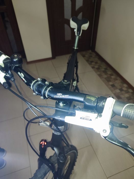 De vanzare bicicleta marca Kalkhoff
