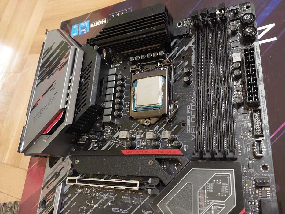 Intel Core i7 11700F + AsRock Z590 PG Velocita Wi-Fi
