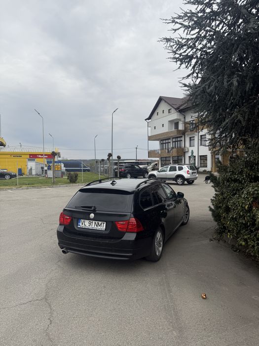 Vand sau schimb Bmw E91 320i