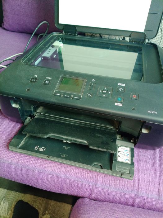 Мастилно струйно устройство