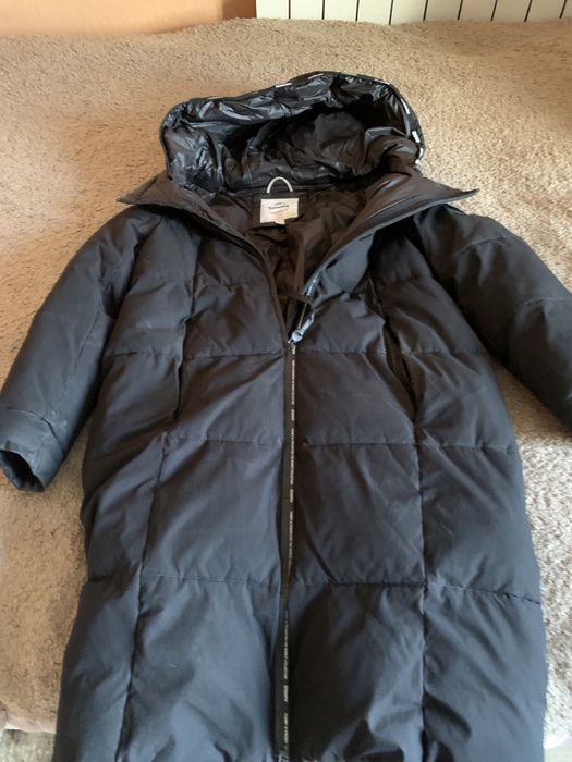 Продам женский пуховик Tommy