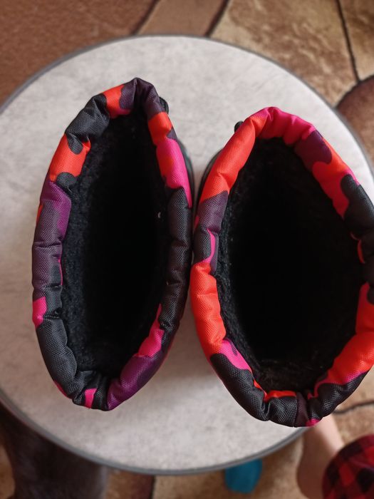 Продам сапожки резиновые