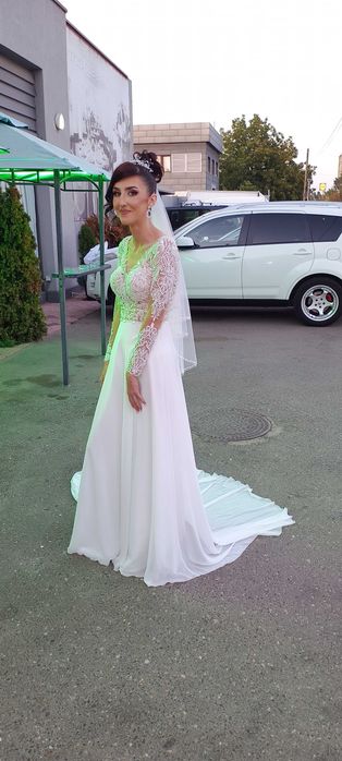 Vând Roche de mireasă Ștefania Caragea