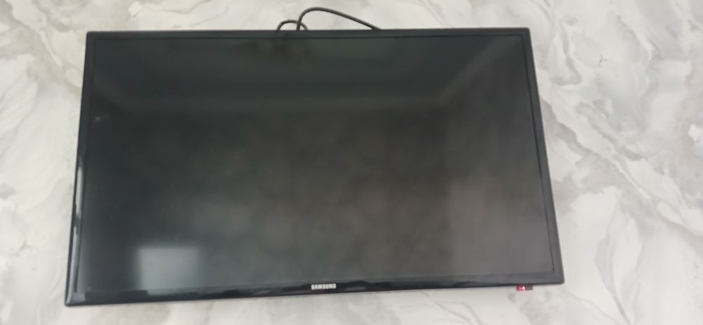 Samsung televizor "32"