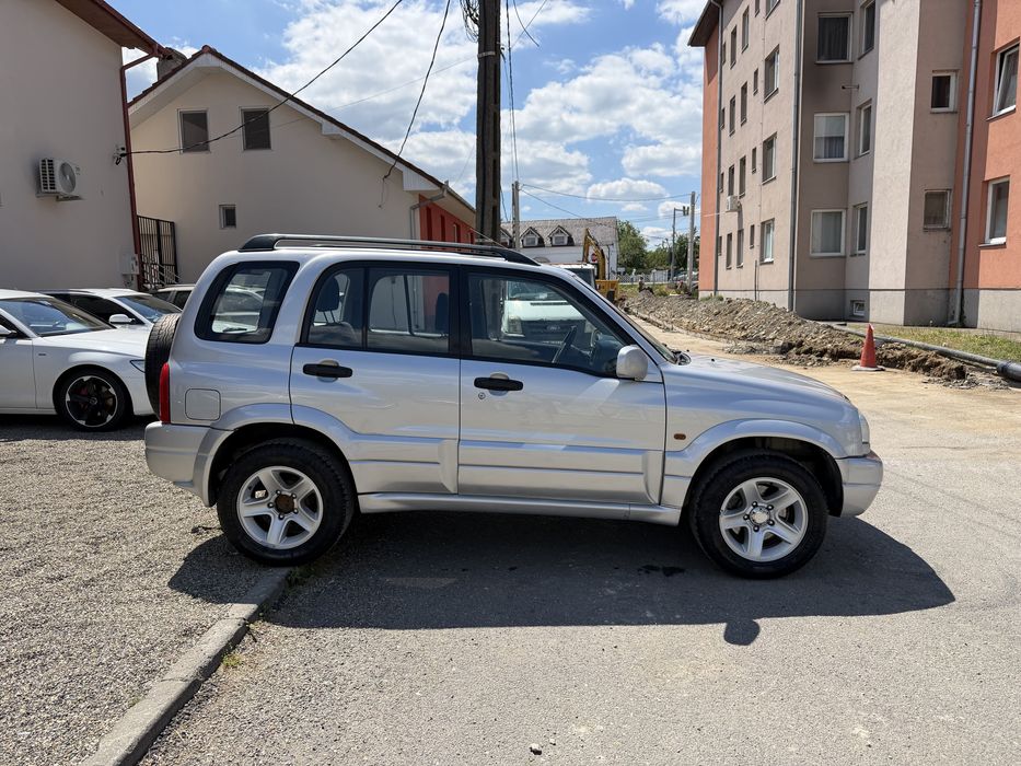 Suzuki Grand Vitara 2.0-benzina - 2005 - Impecabil