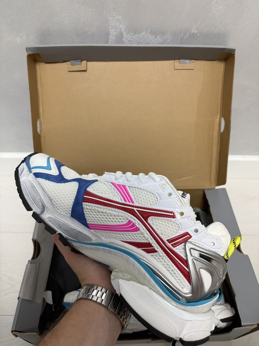 Balenciaga Runner