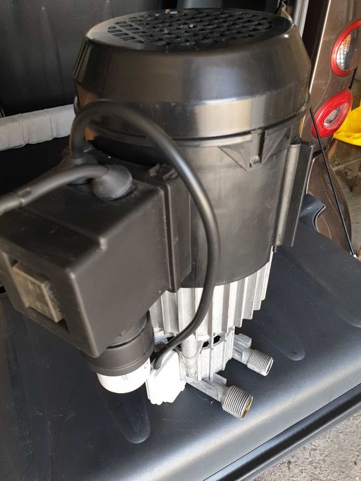 Aparat de spalat cu jet de presiune cu apa-cu un mic defect