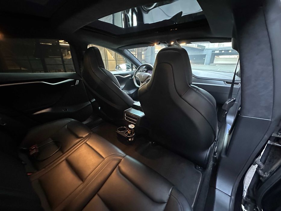Tesla Model S 75D 2018
