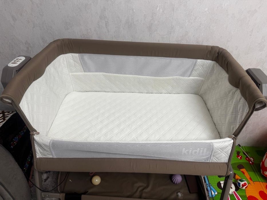 Продам кроватку детскую