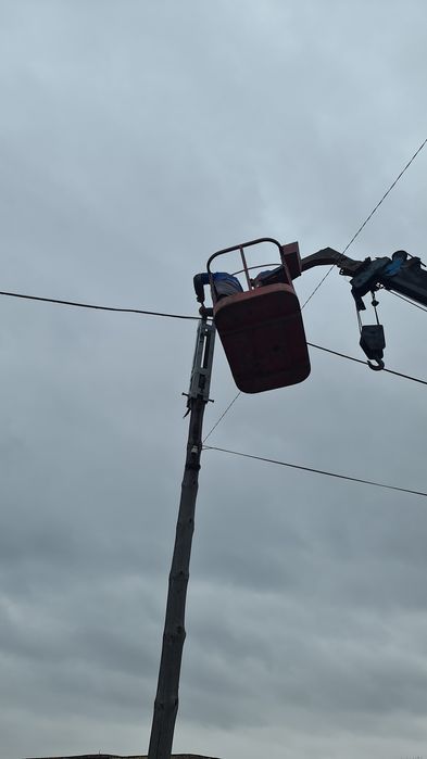 Манипулятор эвакуатор автовышка