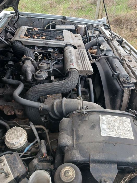 Митцубиши Паджеро 2.8 тди на части 2003год