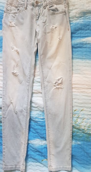 Футболка и джинсы