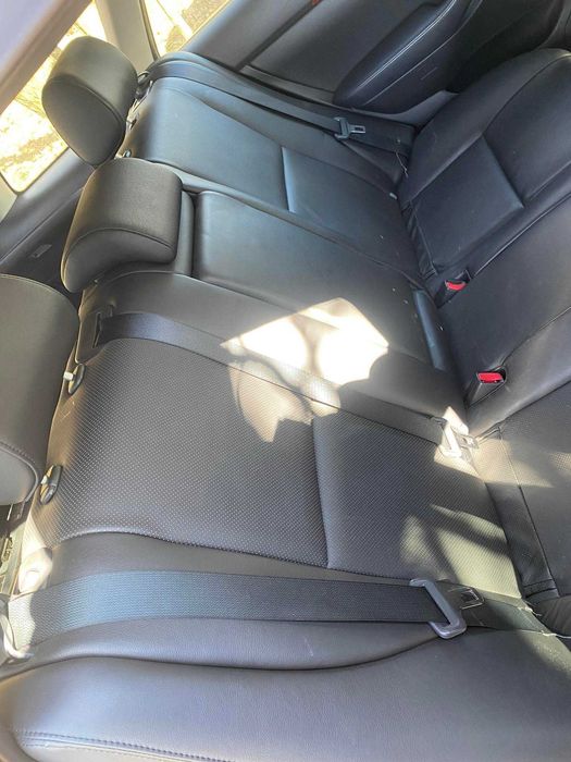 Toyota avensis 2.2 на части