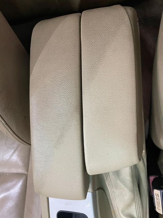 Revopsire piele Auto