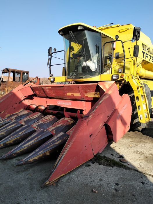 Vând mai multe utilaje și combina Fendt 6330