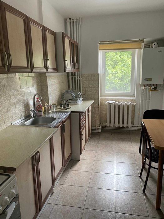 Vând apartament 3 camere Păcurari- Esplanada Mimoza
