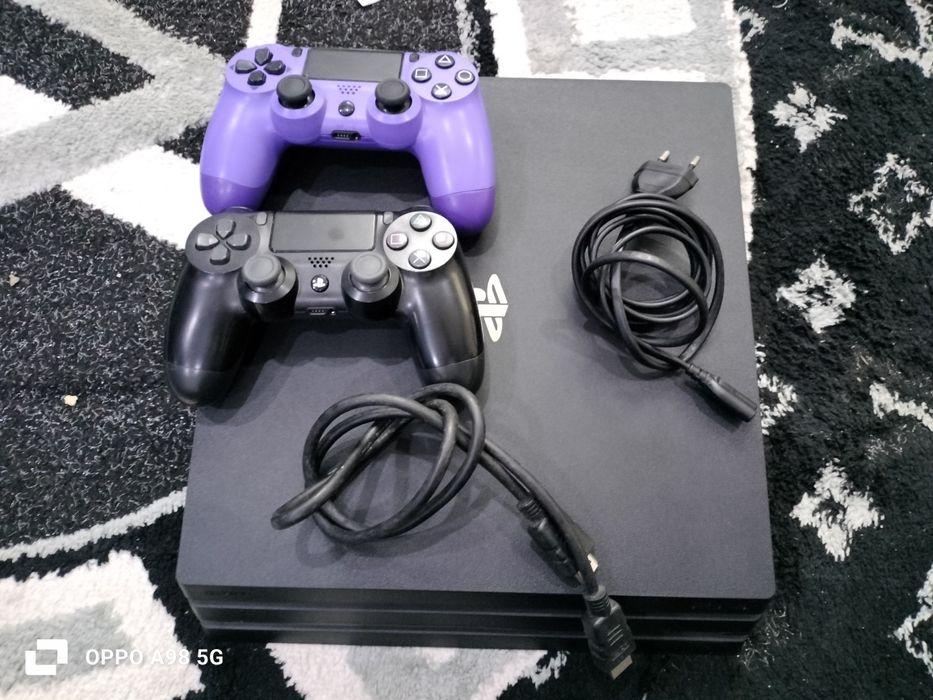 Vând pese 4 pro in stare foarte buna