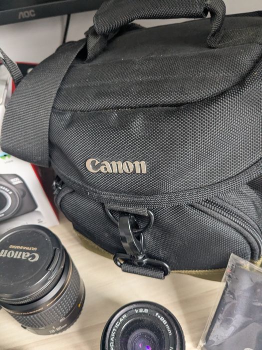 Canon 1300d +kit, аксесоари и обективи