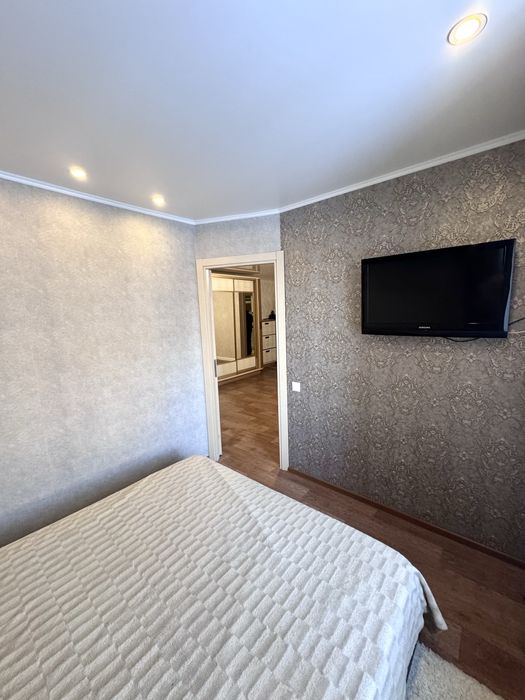 3 комнатная, Корчагина 122