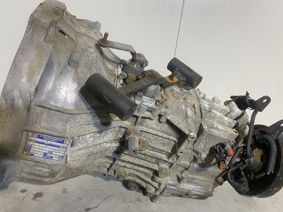 Kit ambreiaj/alternator/turbo/compresor Ac nissan atleon/cabstar zd30