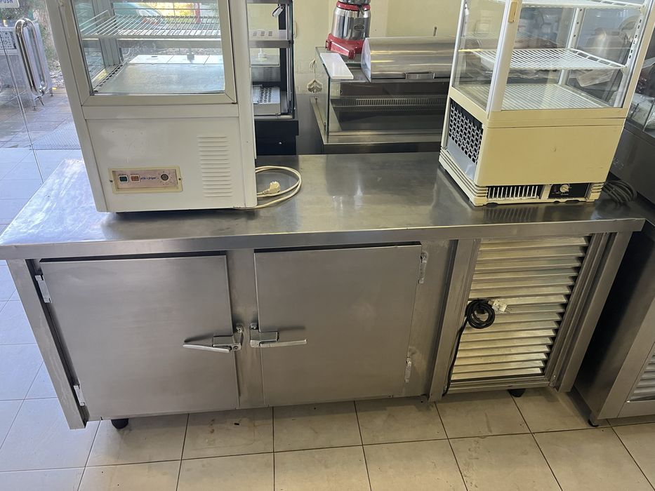 Хладилна маса хладилна