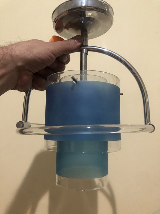 Люстра. Свтильник. На потолок.