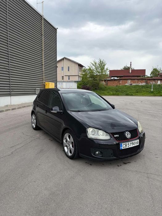 Volkswagen Golf 5 Цената ТЪРПИ КОМЕНТАР