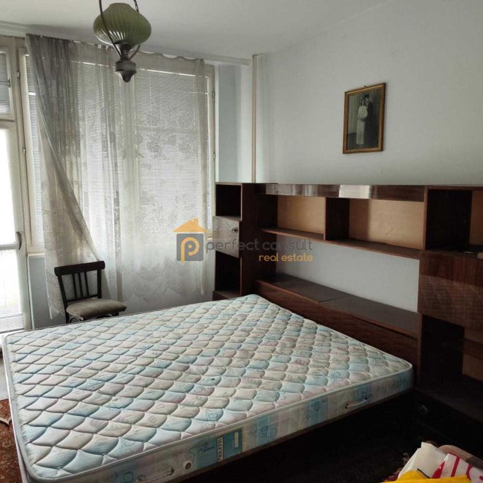 Продава се Тристаен апартамент в Пловдив, Кючук Париж - 97 кв.м за 1361 €/кв.м - Снимка #2