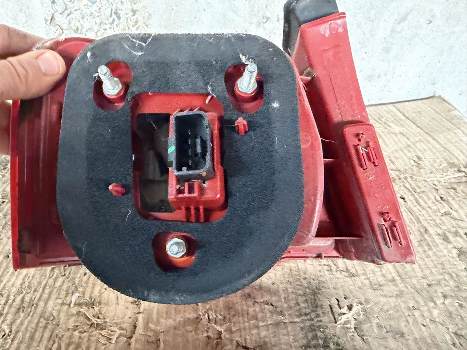 Десен стоп фв пасат 6 / vw passat 6