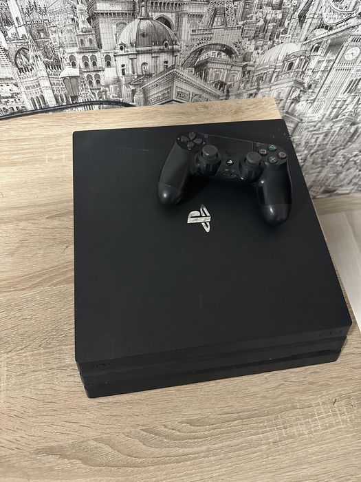 Ps4 pro с 13 игри