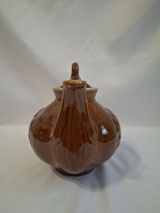 Чайник с крышкой, Алма-Ата (винтаж)