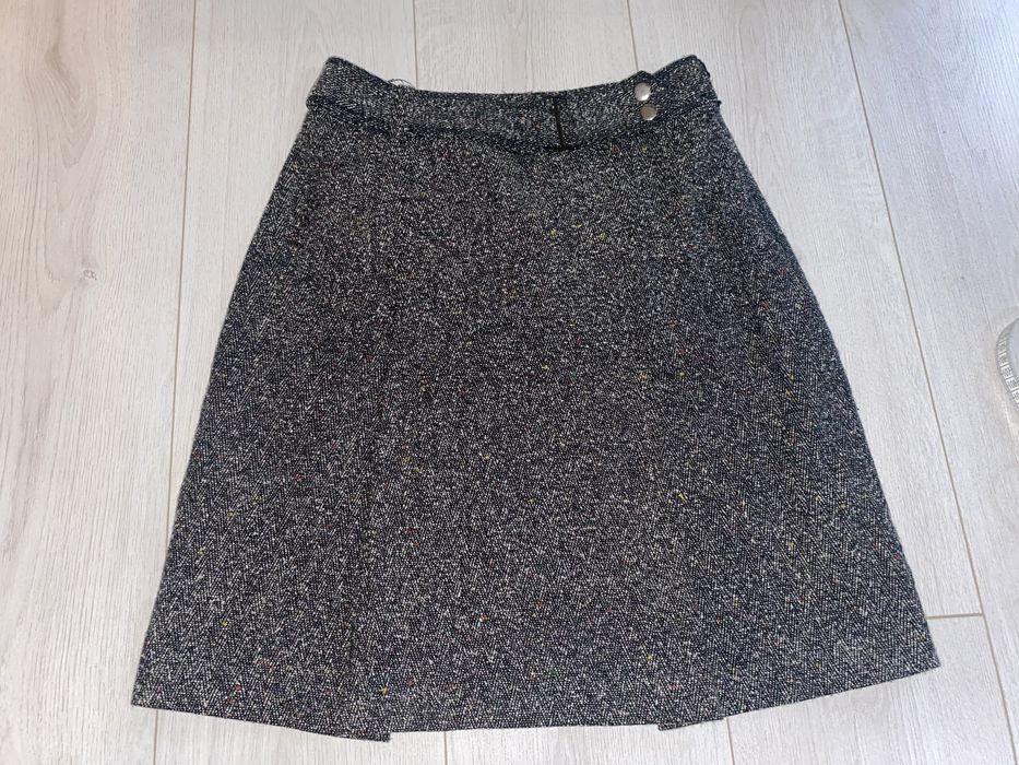 Fustite de lana, toamna/iarna , stare foarte buna