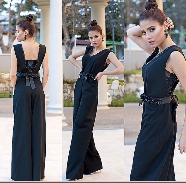 Черен гащеризон Corso Italia с колан и 3-D цветя, широки крачоли