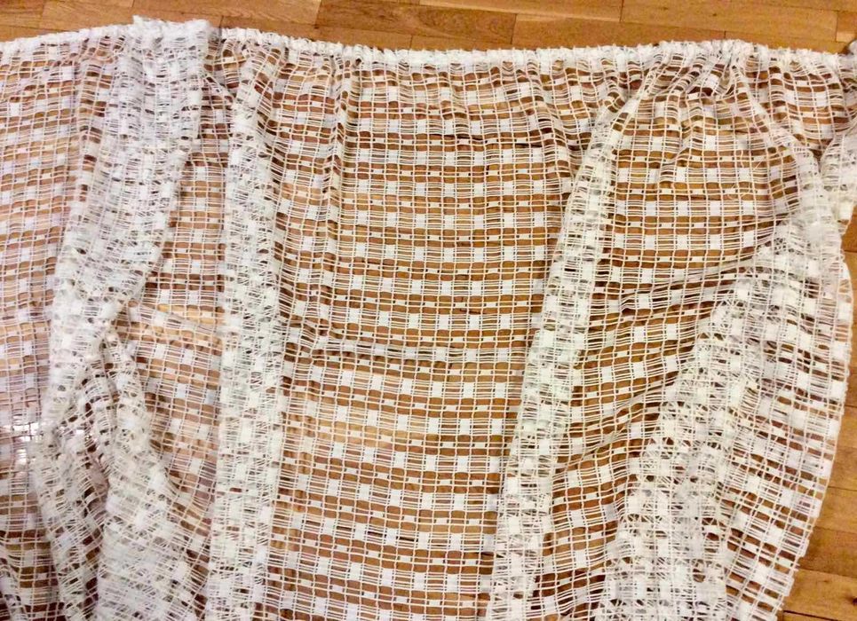 дантелено перде - бяло, размери  2,25 м / 2,20 м