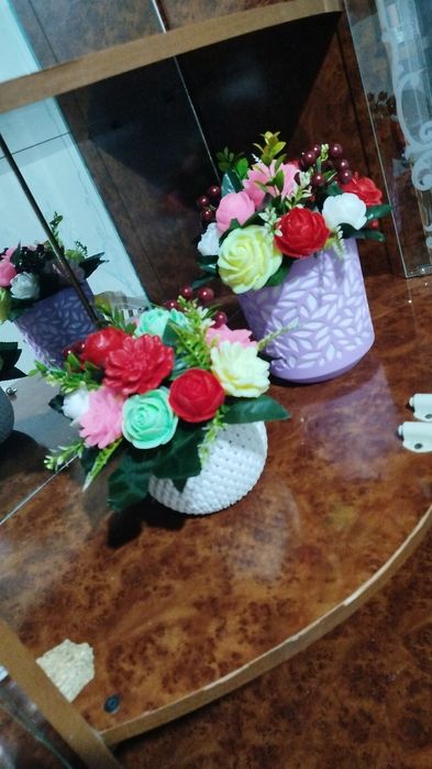 Хидли гуллар  совунли декаратсия учун спалнийларга