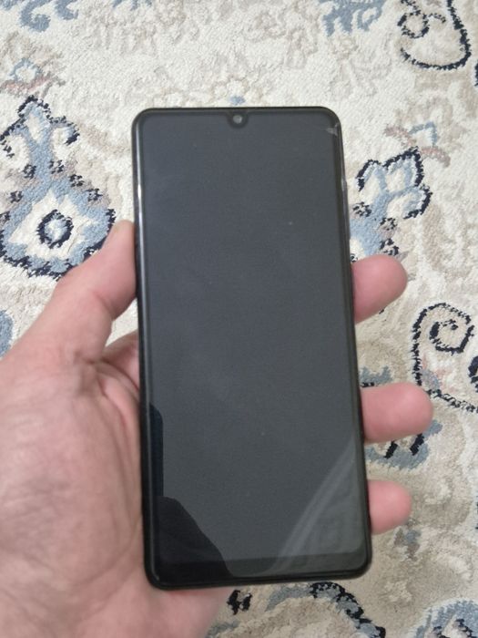 Продам Samsung Galaxy A31