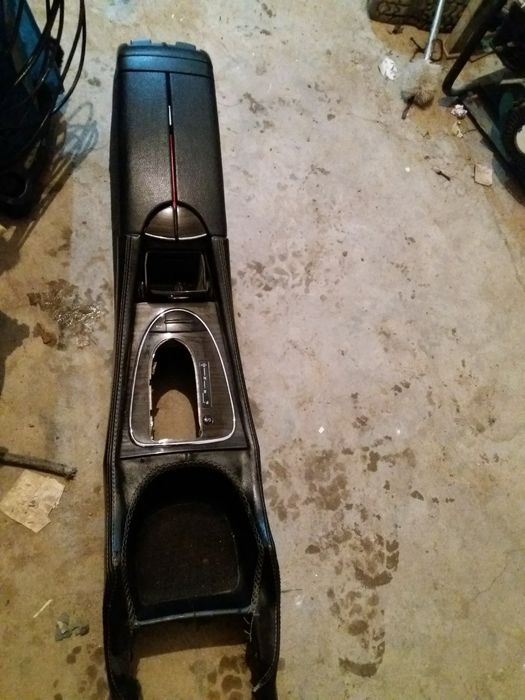 Merscades benz w211 bar