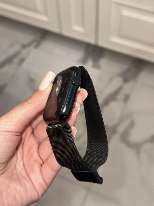 Продам Apple Watch