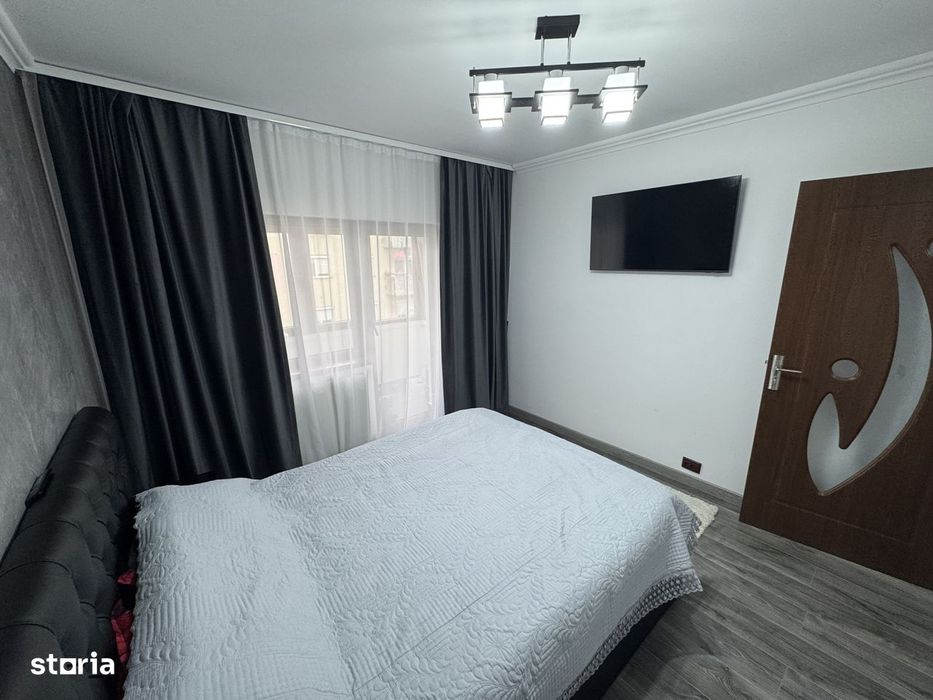 Apartament cu 4 camere, etaj 3 din 4 , Str. Belsugului , Micro 17.