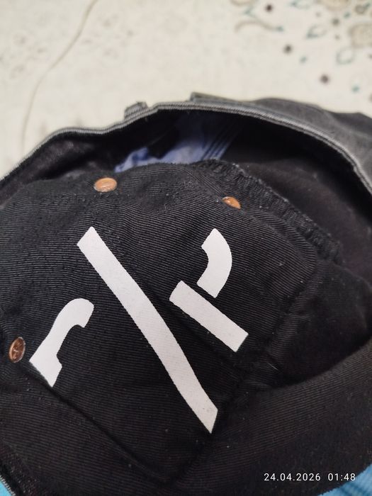 Продам Джинсы Purple brand.