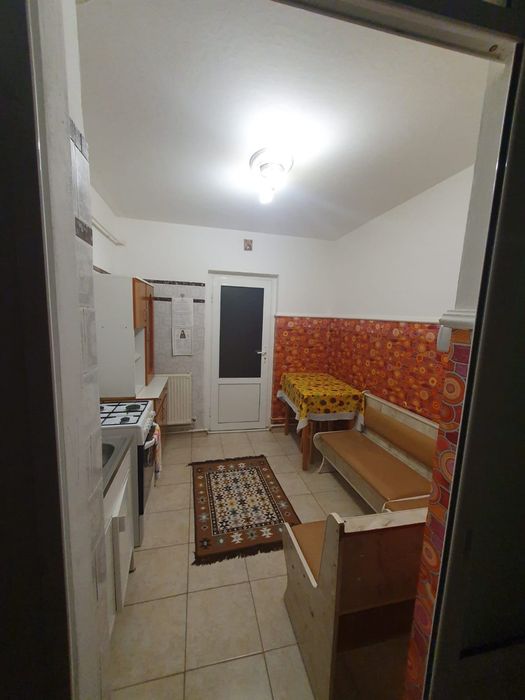 De închiriat Apartament 2 camere, confort 1, decomandat, mobilat