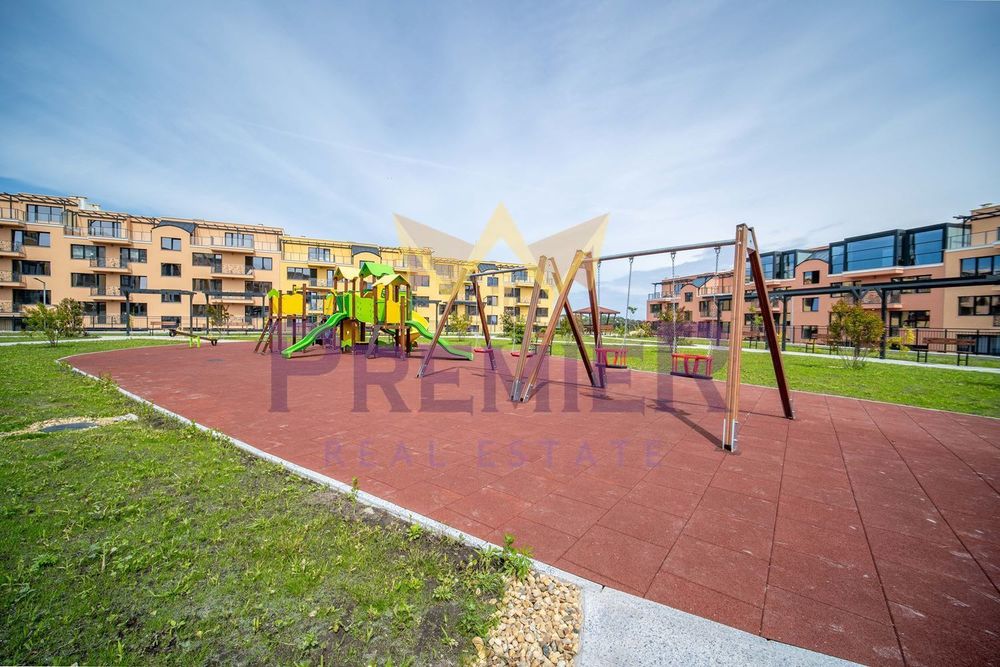 Продава се Двустаен апартамент в к.к. Св.Св. Константин и Елена - 49 кв.м за 1510 €/кв.м - Снимка #9