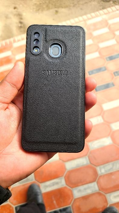 Samsung A30 sotiladi 32gb