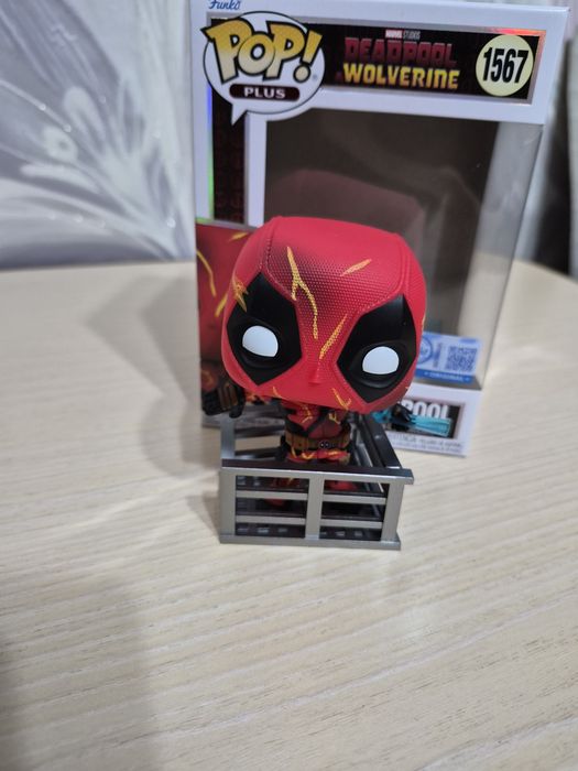 Коллекционная фигурка Funko pop Marvel  Deadpoll