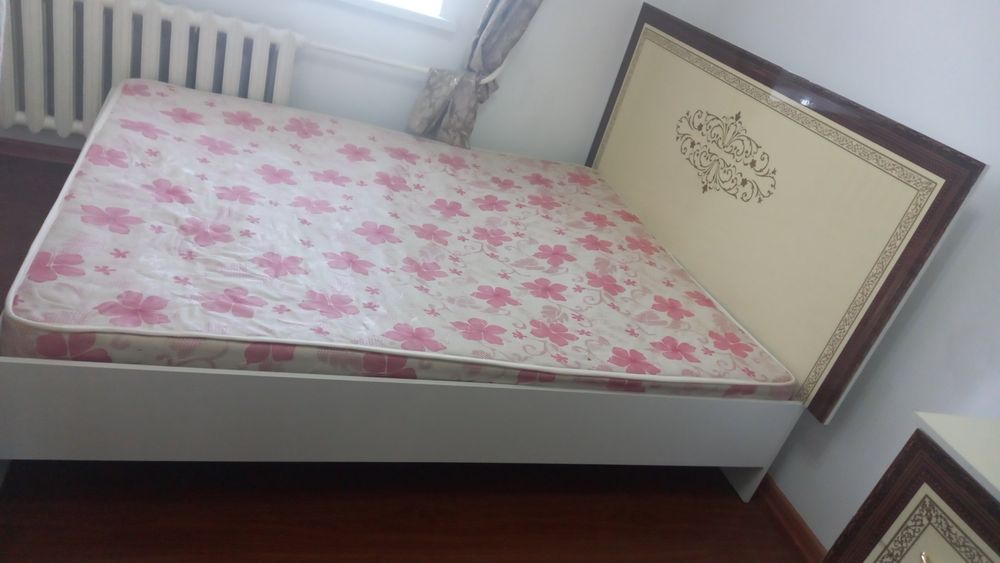 Кровать спальный