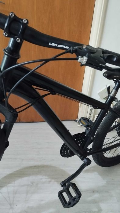 Vând bicicleta velors