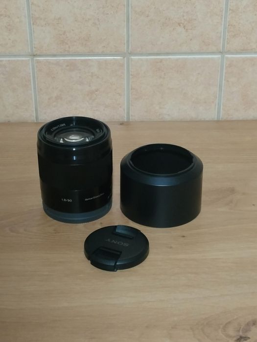 Obiectiv Sony Aps-c