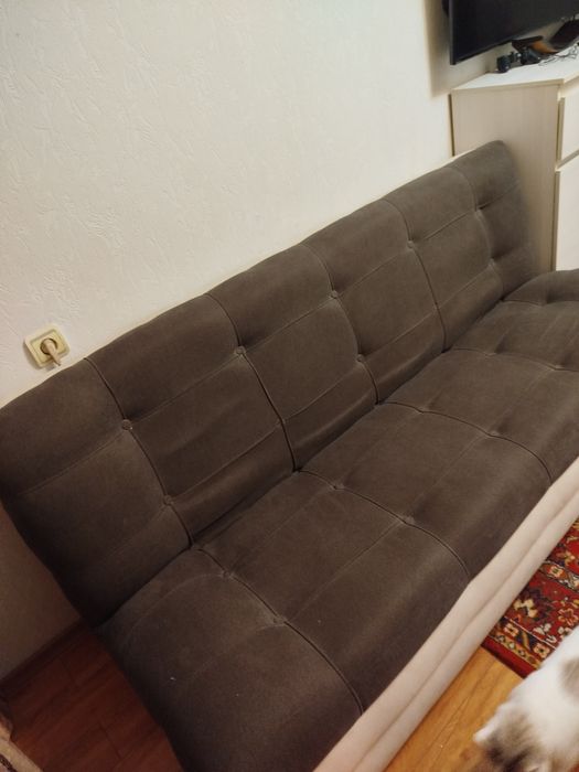 Продам диван в хорошем состоянии