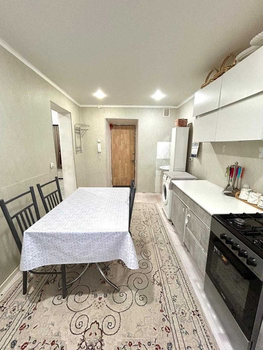 Продаётся 2 комн квартира